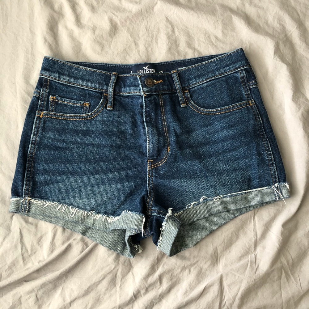 Hollister High Rise Shorts Size 5 / 27